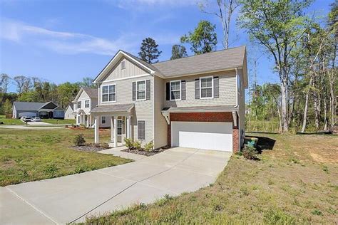 Explore the homes with Newest Listings that are currently for sale in Salisbury, NC, where the average value of homes with Newest Listings is 255,777. . Houses for rent in salisbury nc
